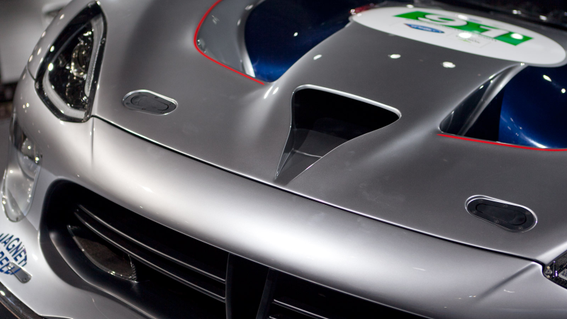 Illustration for article titled 2013 SRT Viper GTS-R: Car Porn Photos
